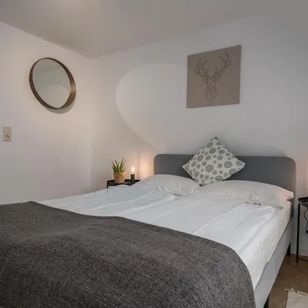Cassel Lofts - Gemuetliches Apartment Fuer 3 - Naehe Marienkrankenhaus Extérieur photo
